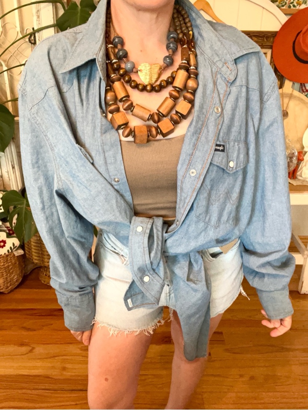 Vintage Wrangler Shirt Mens XXL  Blue Chambray Western Pearl Snap Button Down